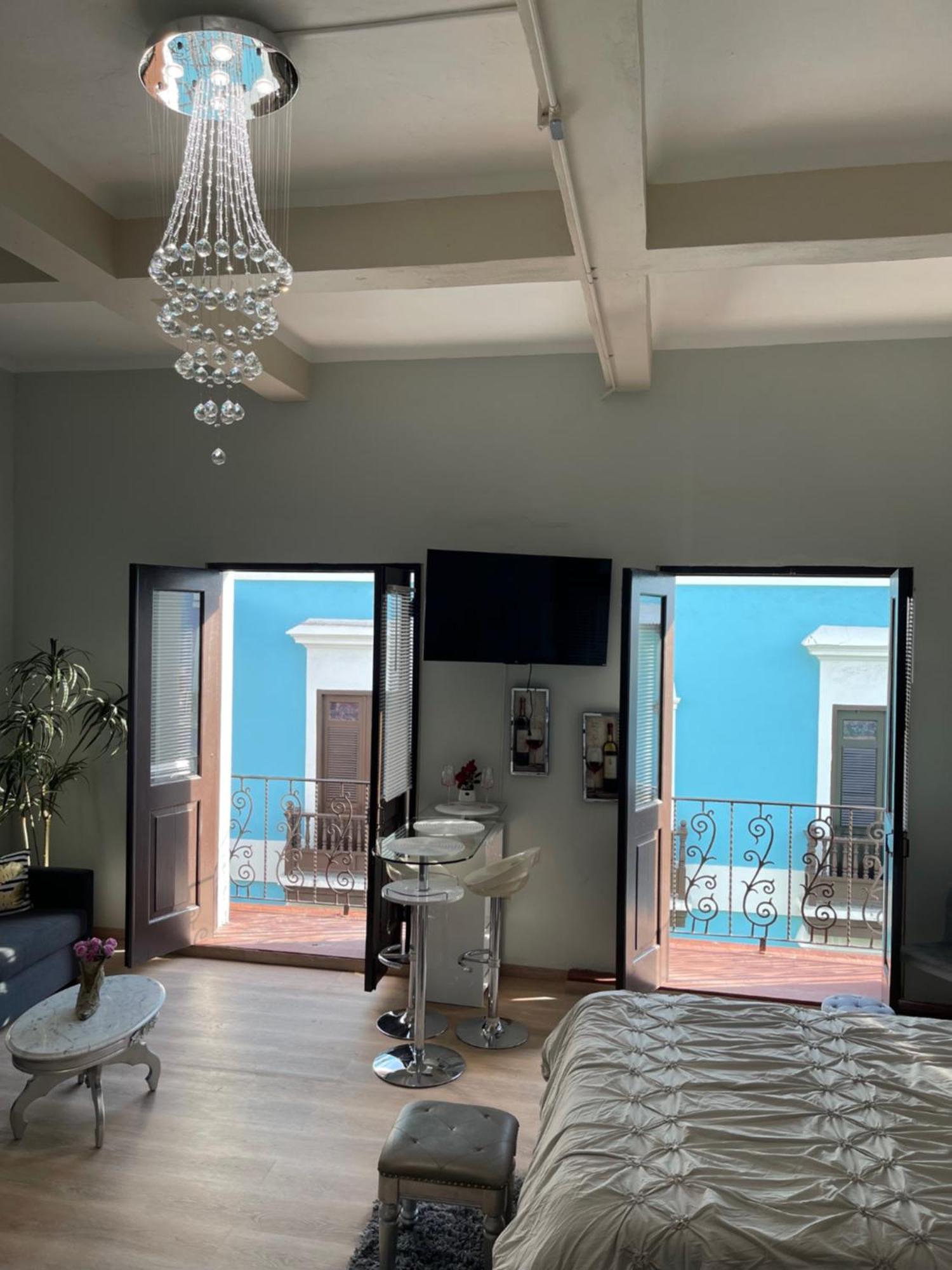 The Balconies Studio, The Marilyn Suite & The Crystal Apartment At Casa Of Essence In Old San Juan Bagian luar foto